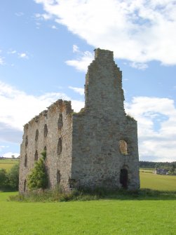 Conzie Castle: E gable