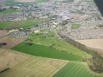 Oblique aerial view of Cupar Golf Course, taken from the S.