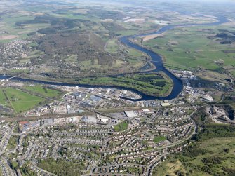 General oblique aerial view of King James VI Golf Course with the Moncreiffe area  of Perth in the foreground, taken from the S.