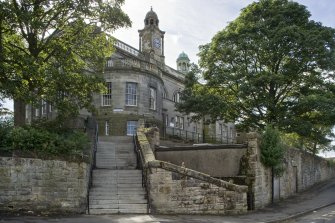 View of the Bo'ness Town Hall and Carnegie Library, Stewart Avenue, Bo'ness, taken from the North, at the corner of School Brae and Stewart Avenue. This photograph was taken as part of the Bo'ness Urban Survey to illustrate the character of the School Brae Area of Townscape Character.