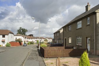 Street view showing 1-7 Cuffabouts, Bo'ness, taken from the South-East with Foredale Terrace in the background. This photograph was taken as part of the Bo'ness Urban Survey to illustrate the character of Bridgeness and Carriden Area of Townscape Character.