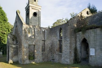 View of Carriden Old Church, Carriden Brae, Bo'ness, taken from the West. This photograph was taken as part of the Bo'ness Urban Survey to illustrate the character of Bridgeness and Carriden Area of Townscape Character.