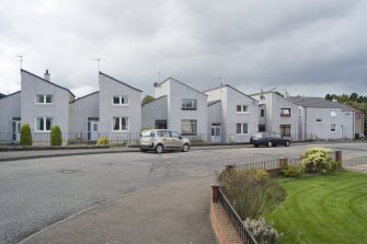 Street view showing the terraced housing at 2-18 Kilsland Terrace, Bo'ness, taken from the East. This photograph was taken as part of the Bo'ness Urban Survey to illustrate the character of Deanfield Area of Townscape Character.