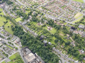 General oblique aerial view of Bo'Ness, taken from the NW.