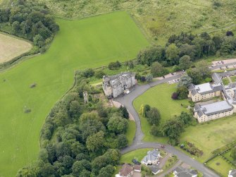 Oblique aerial view of Airth Castle and Old Parish Church, taken from the N.