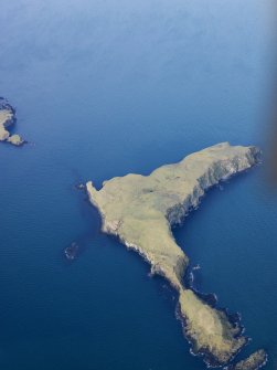 General oblique aerial view of the Shiant Islands, Eilean Mhuire, taken from the SE.