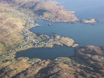 General oblique aerial view of Castlebay, Orasaigh, Bagh Beag and Bagh a' Chaisteil, Barra, taken from the W.