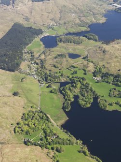 General oblique aerial view of Ford with Loch Ederline adjacent, taken from the SW.