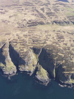 General oblique aerial view of fort at Beinn Sholaraidh, Islay, taken from the NW.