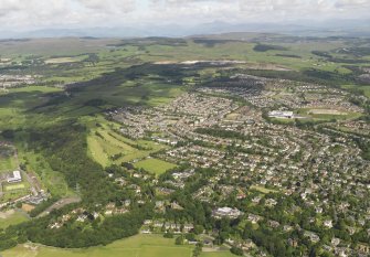 General oblique aerial view of Bearsden centred on Bearsden Golf Course, taken from the SSE.