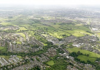 General oblique aerial view of Clydebank centred on Clydebank and District Golf Course, taken from the N.