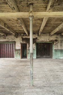 Interior. Spinning mill, 3rd floor, main room, detail of cast iron column