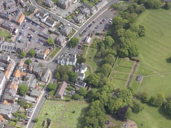 Oblique aerial view of North Berwick Wall Tower, taken from the SW.