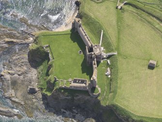 Oblique aerial view of Tantallon Castle, taken from the NW.