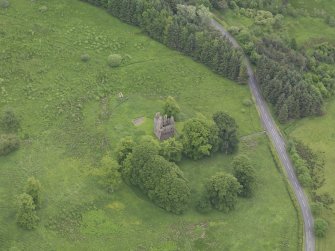 Oblique aerial view of Greenknowe Tower, taken from the WNW.