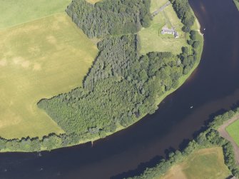 Oblique aerial view of Kinclaven Castle, taken from the SSE.