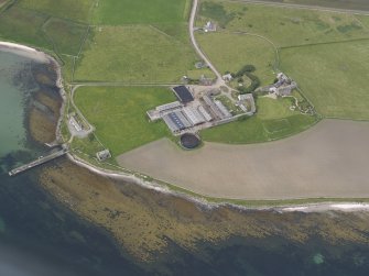 Oblique aerial view of Hall of Tankerness, looking NW.