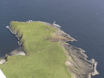 Oblique aerial view centred on Lamb Head, Stronsay, looking SE.