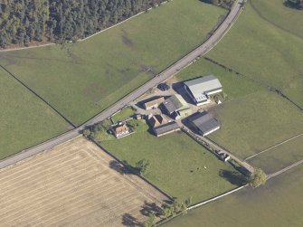 Oblique aerial view of Bordie Farm Tower, taken from the SW.