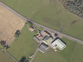 Oblique aerial view of Bordie Farm Tower, taken from the SSE.