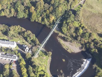 Oblique aerial view of David Livingstone Memorial Footbridge, taken from the SW.