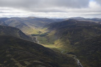 General oblique aerial view of Glen Clunie centred on the Coupar Angus-Braemar-Corgaff-Fort George Military Road, taken from the NE.