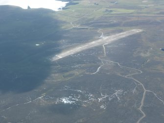 Oblique aerial view of Sukka Moor Airfield, Fair Isle, looking N.