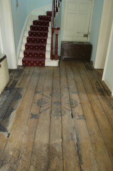 Ground floor. Inner hall. Floor detail.