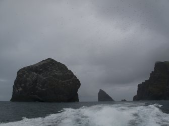 General shot of Stac Lee, Stac an Armin (centre) and Boreray (right), taken from the SW.