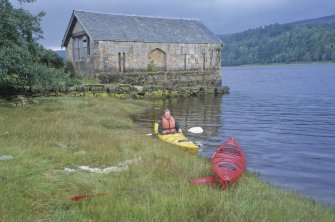 Achranich boathouse from the north, at high water. Note the blocked arched entrance, suggesting an earlier phase.