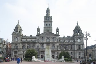 General view of Cenotaph with the City Chambers in the background taken from the west.