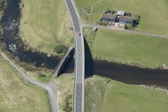 Oblique aerial view of Clyde's Bridge, looking to the SW.