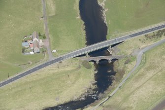 Oblique aerial view of Clyde's Bridge, looking to the NNW.