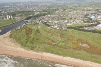 Oblique aerial view of Royal Aberdeen Golf Course, looking to the WSW.