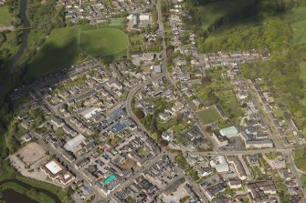 Oblique aerial view of Ellon, looking to the NW.