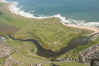 General oblique aerial view of Craigewan Links centred on Peterhead Golf Courses, looking to the NNE.