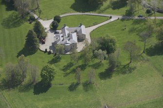 Oblique aerial view of Linton House, looking to the S.