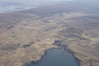 General oblique aerial view of Glendale, looking SE.