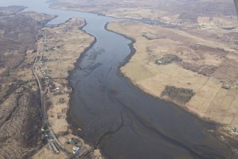 Oblique aerial view of the fish traps and kelp grids at River Snizort, Bernisdale, looking N.