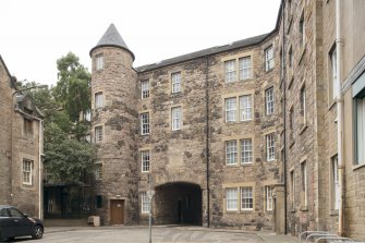 General view of St John's Close and Smollett's Lodging, 176-182 Canongate and St John Street, Edinburgh, from SE.