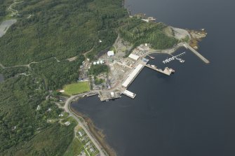 Oblique aerial view of Lochinver and Culag Pier, looking W.