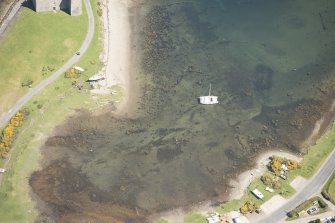 Oblique aerial view of Loch Ranza fish trap, looking to the NE.