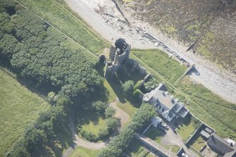 Oblique aerial view of Thurso Castle, looking to the W.