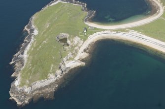 Oblique aerial view of Ard Neackie Limekilns and Quarry, looking to the N.