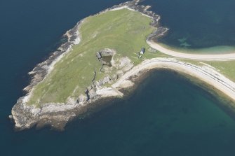 Oblique aerial view of Ard Neackie Limekilns and Quarry, looking to the NNW.