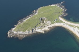 Oblique aerial view of Ard Neackie Limekilns and Quarry, looking to the NW.