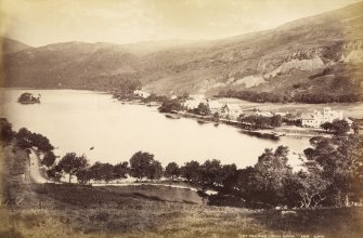 Distant view of St Fillans.
Titled: 'St Fillans, Loch Earn. 468. G.W.W.'
PHOTOGRAPH ALBUM No. 33:  COURTAULD ALBUM