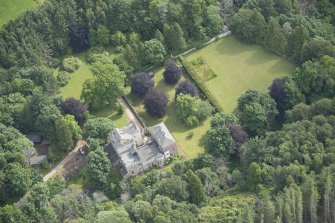Oblique aerial view of Craig Castle, looking to the ENE.