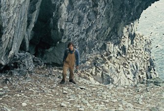  R Simpson, bothy and access ledge right, Stac Lee.
