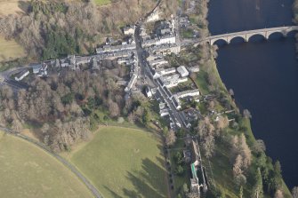 Oblique aerial view of Dunkeld and Cathedral Street Drill Hall, looking E.